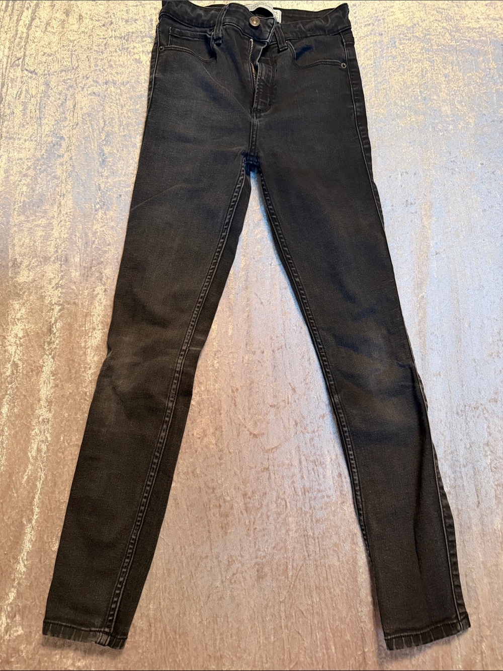 Abercrombie & Fitch Black High-Rise Skinny Jeans - Women